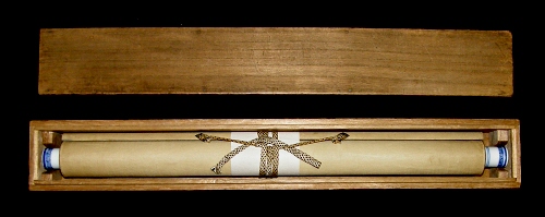 In Kakejiku Wooden Box