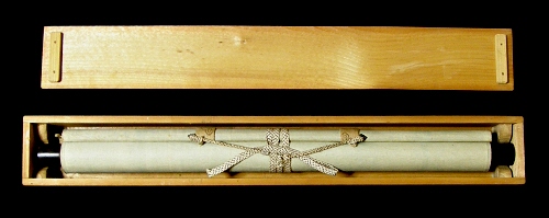 In Kakejiku Wooden Box