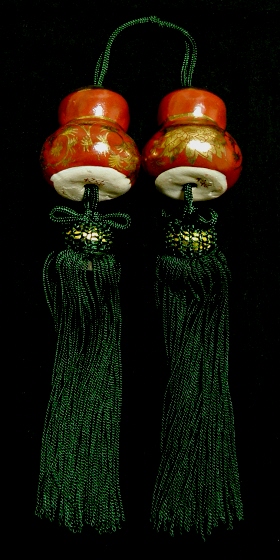 [ Kutani ware Fuchin ] Arabesque