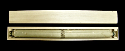 In Kakemono Special Wooden Box