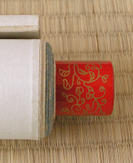 Lacquered Roller End