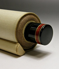 Roller End lacquered with Urushi