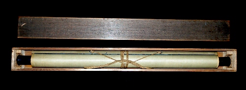 In Awasebako Kakemono Box