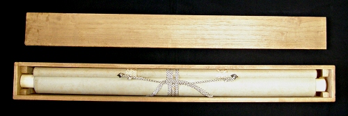 In kakemono Wooden Box